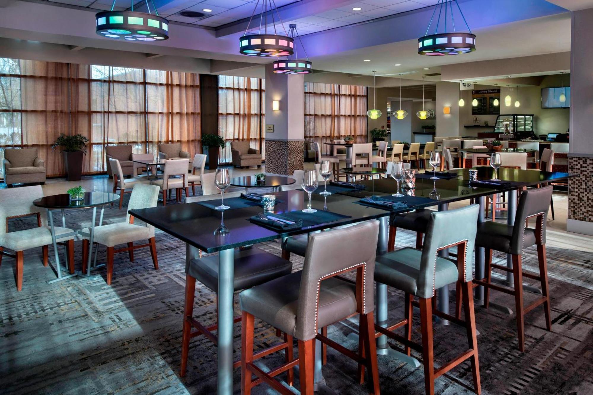 מלון Marriott אלבני מראה חיצוני תמונה