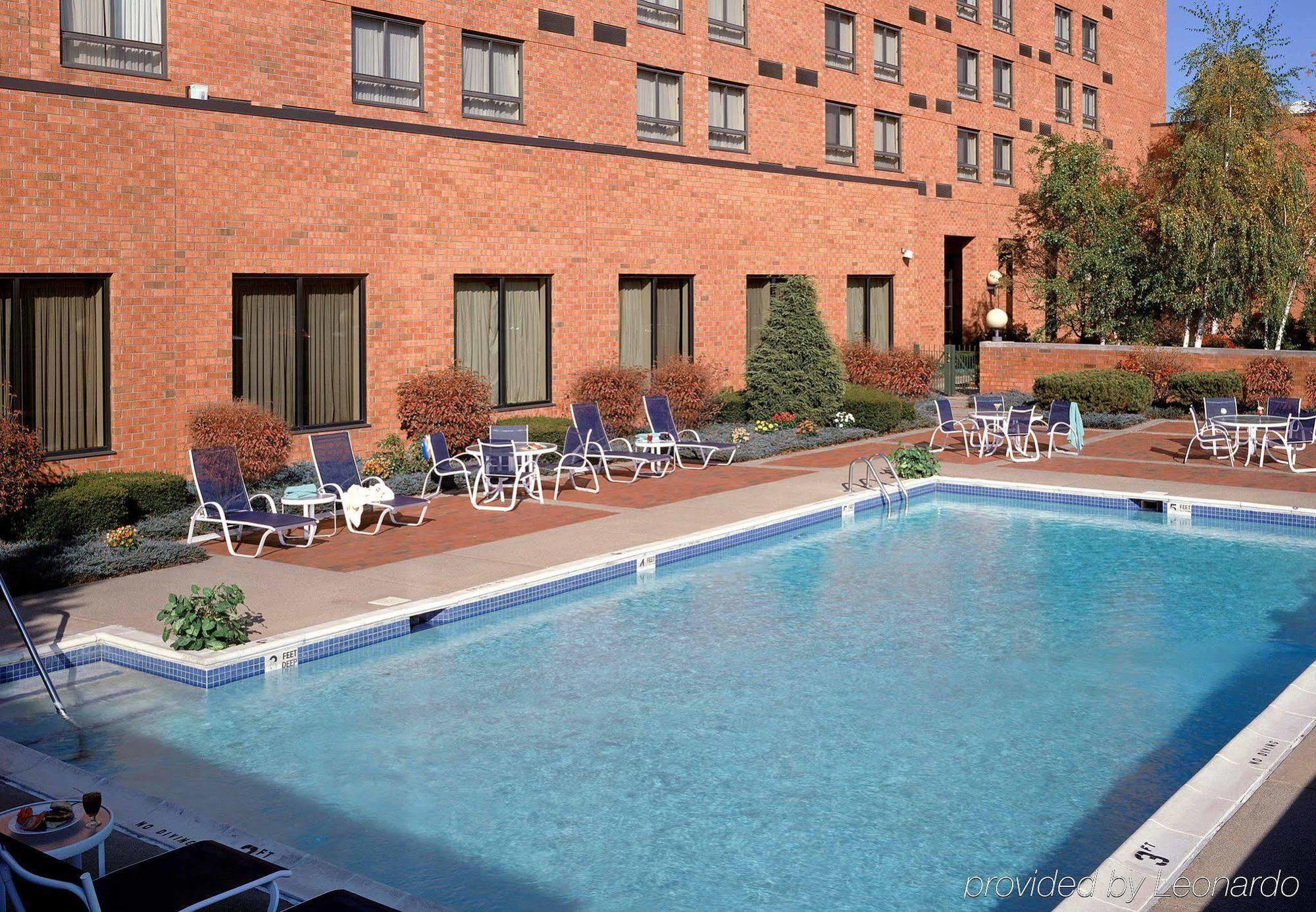 מלון Marriott אלבני מראה חיצוני תמונה